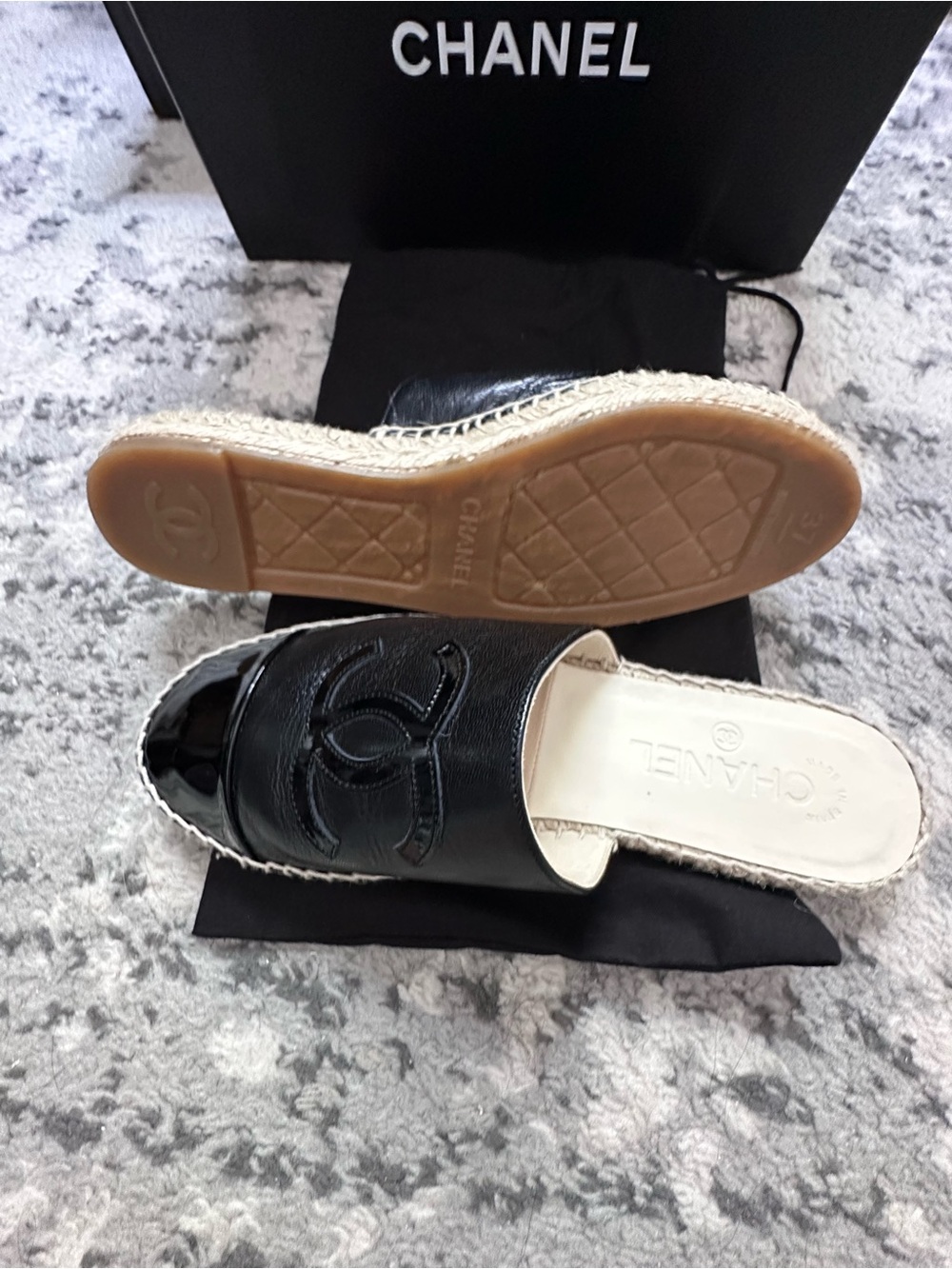 CHANEL Black Leather & Patent Espadrille Slide women’s 7 - Picture 5 of 8